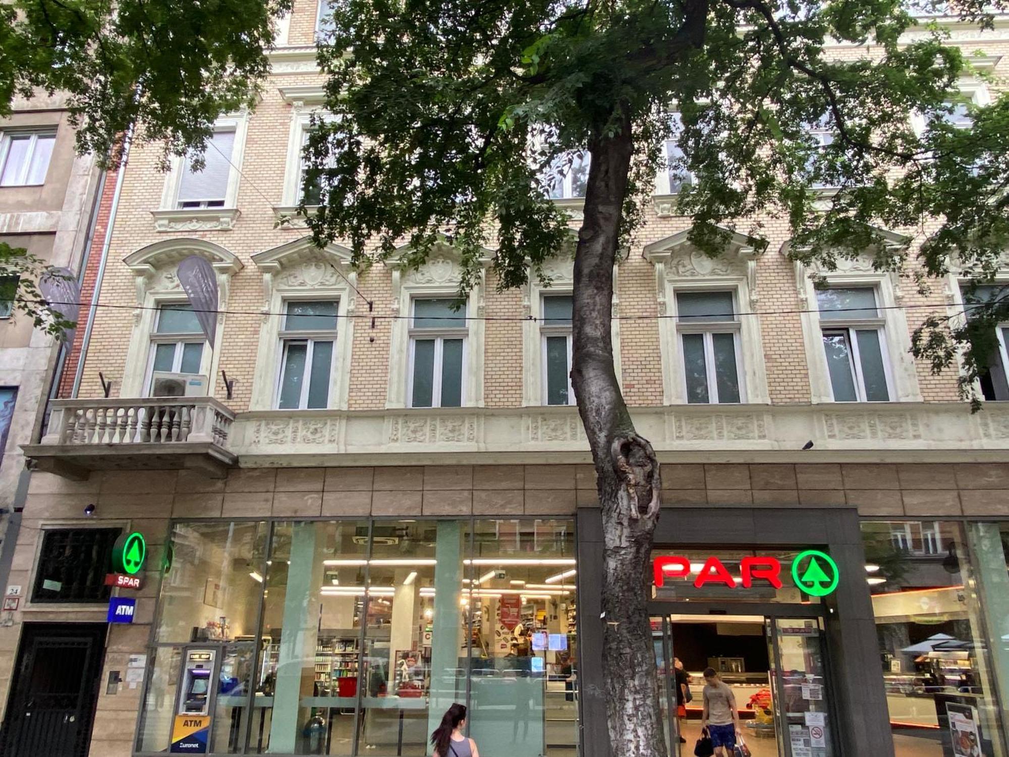 Pink Rose Boutiques Hotel Budapest Exterior photo